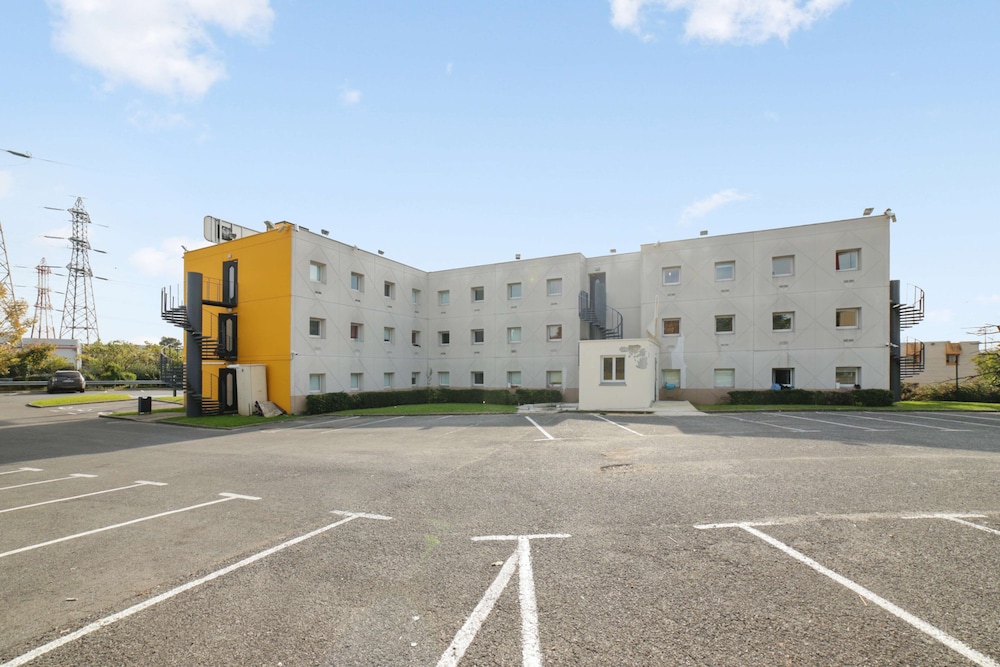 PREMIERE CLASSE PARIS NORD Sarcelles 44/50