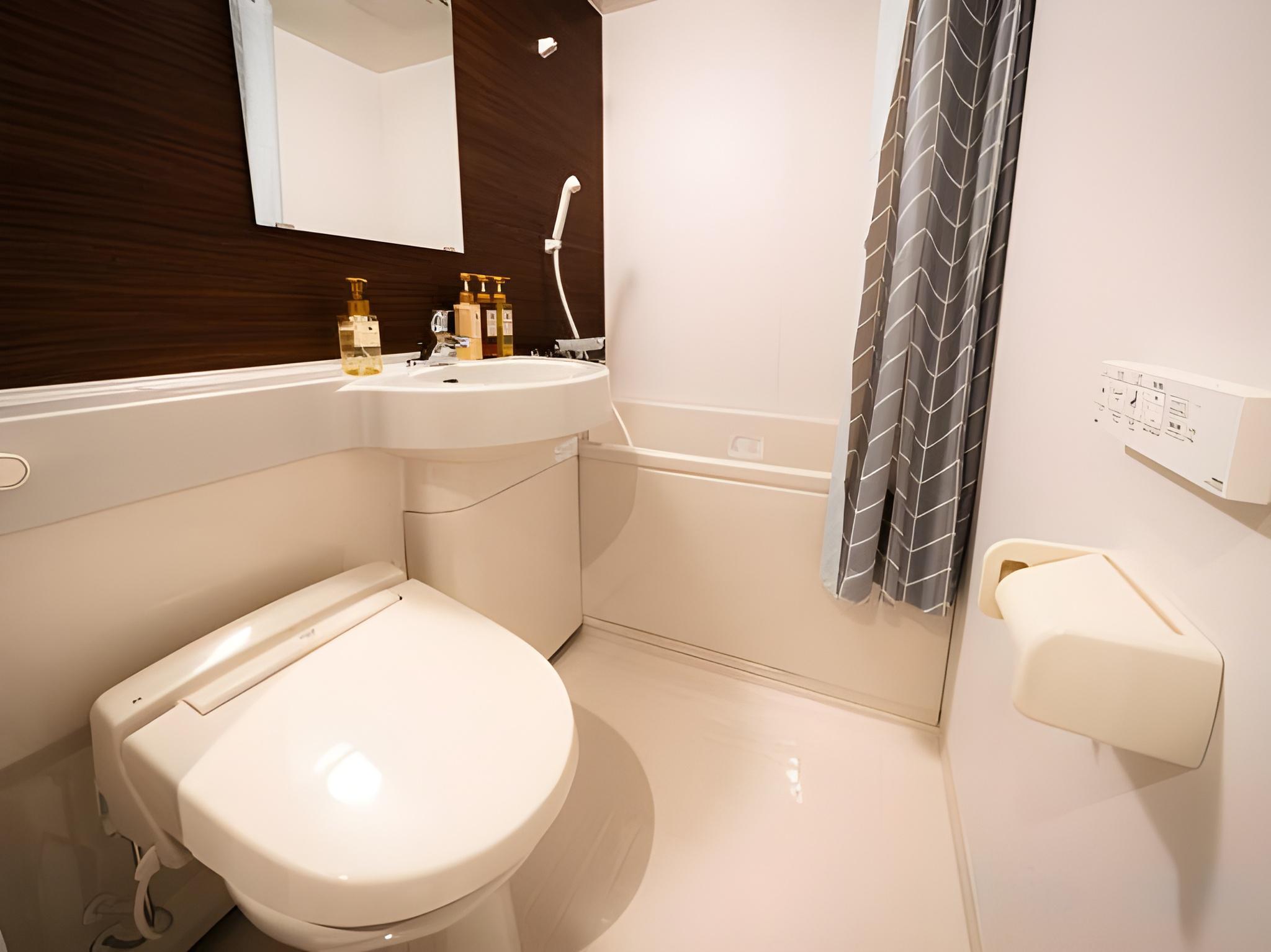 غرفة قياسية مفردة، R Hotel Namba South 2/3
