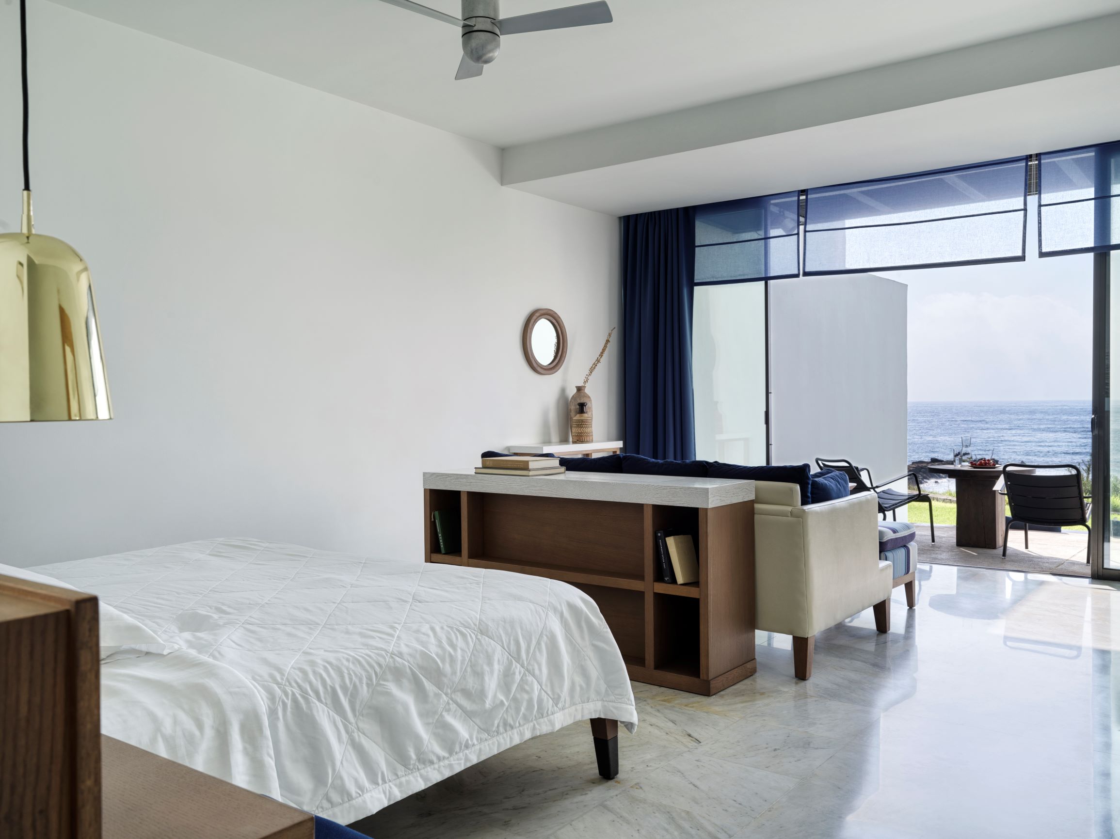 Kyma, Sea View