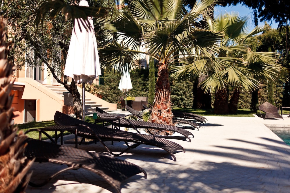 Golden Tulip Cannes de Paris 46/49