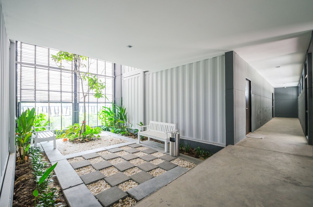 The Box Residence 25/25