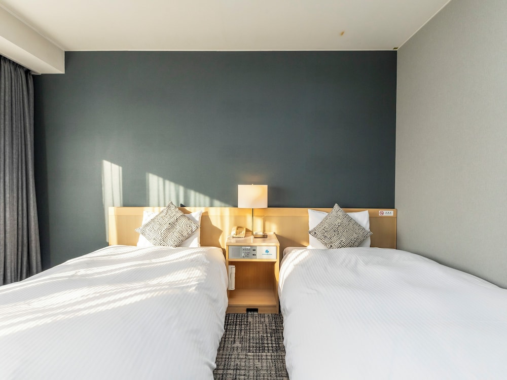 Room, Twin Beds