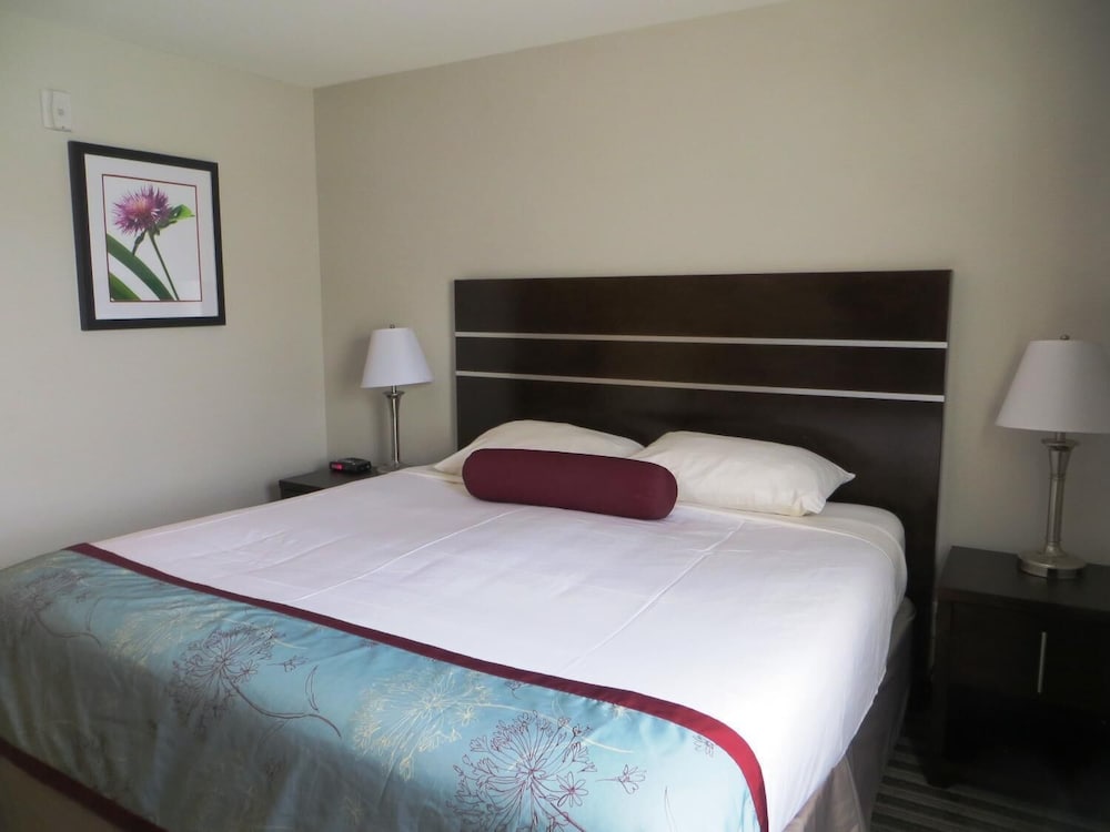 Super 8 By Wyndham Saskatoon Near Downtown 21/46