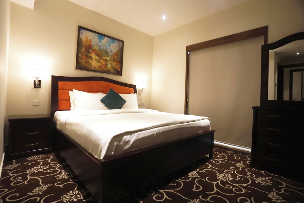 Naylover Hotel Suites 13/50