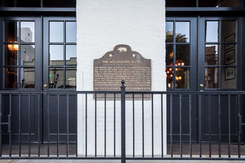 The Holbrooke 11/60