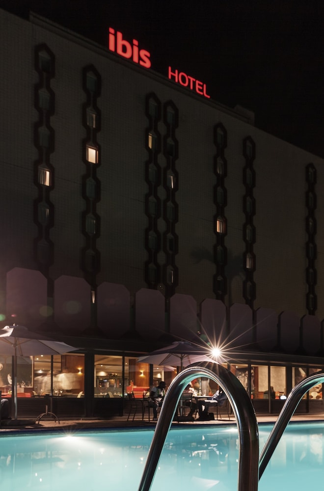 ibis Douala 34/65