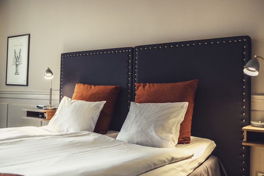 Hotel Poseidon 5/40