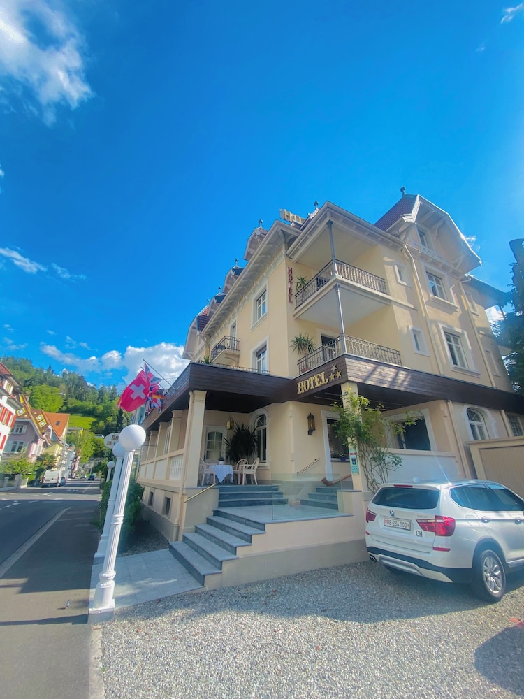 Hotel de La Paix 55/62
