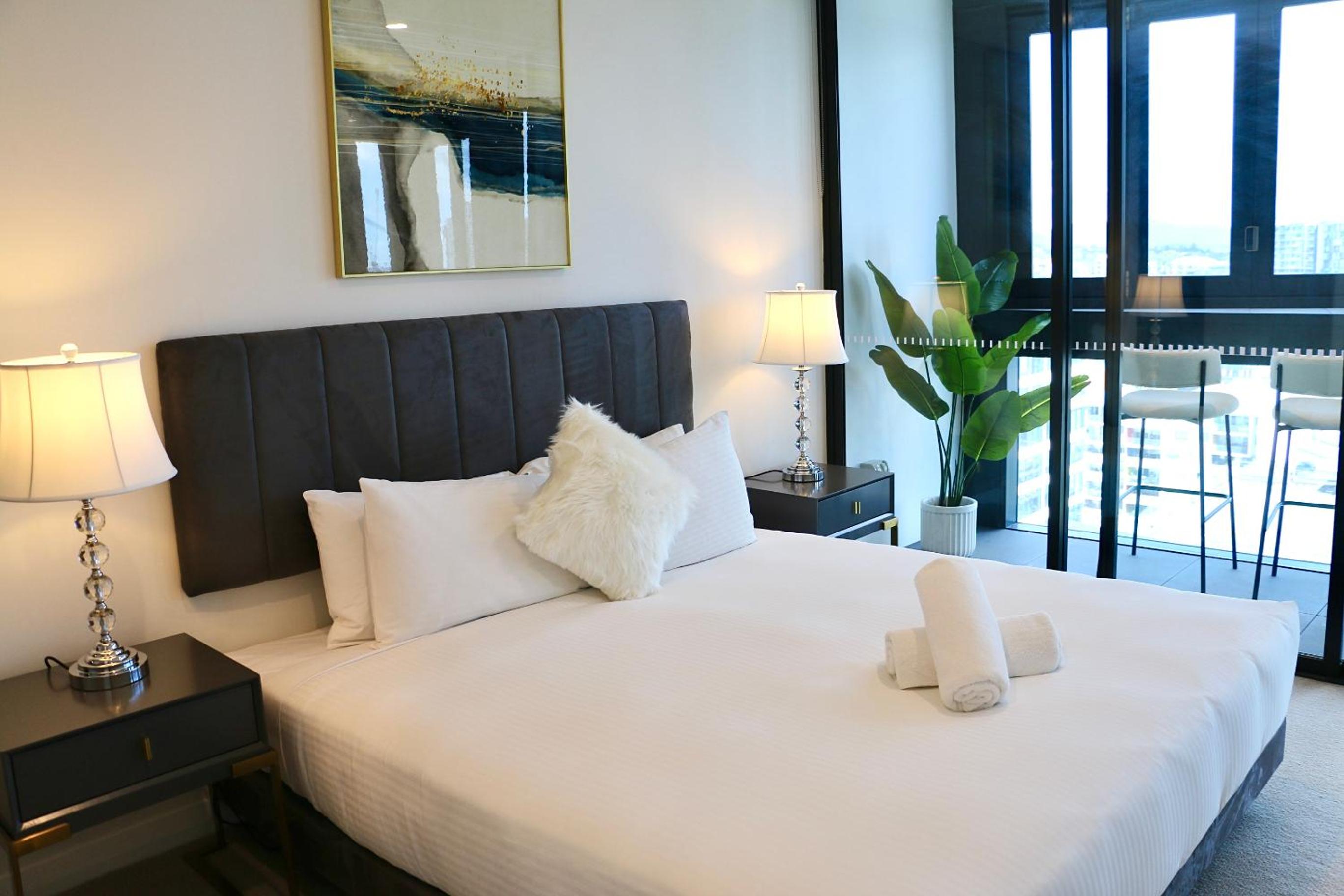 2 Bedrooms, Apartment, Urban View
