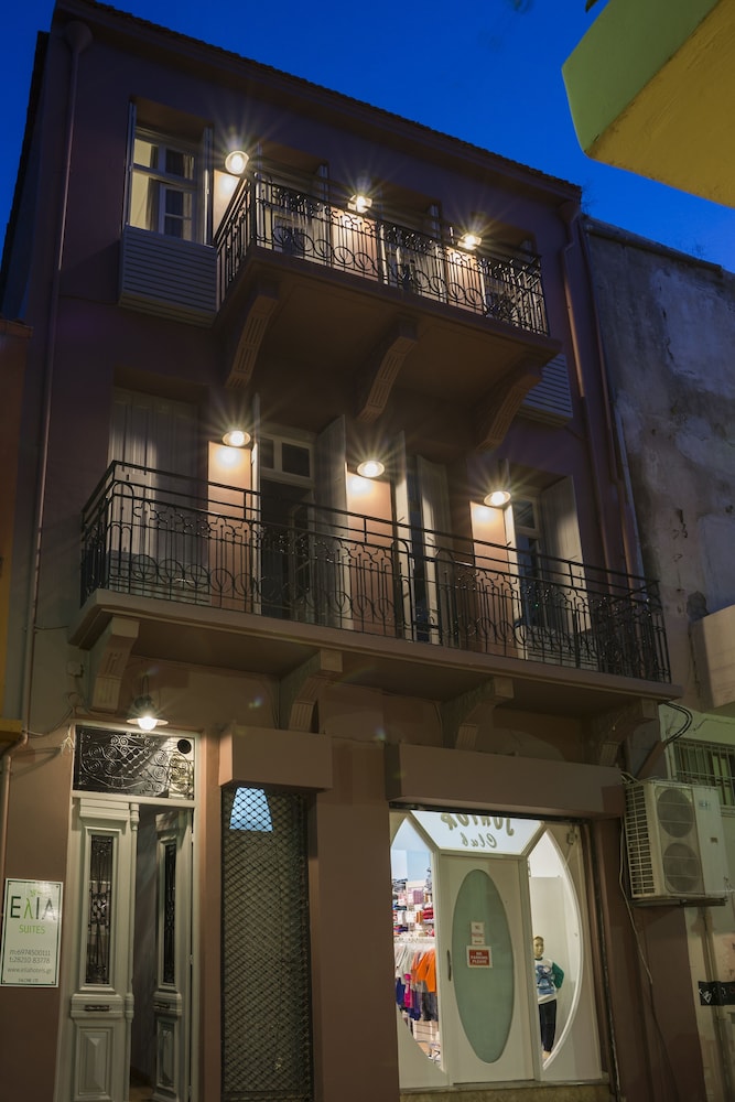 Elia Daliani Suites 3/43