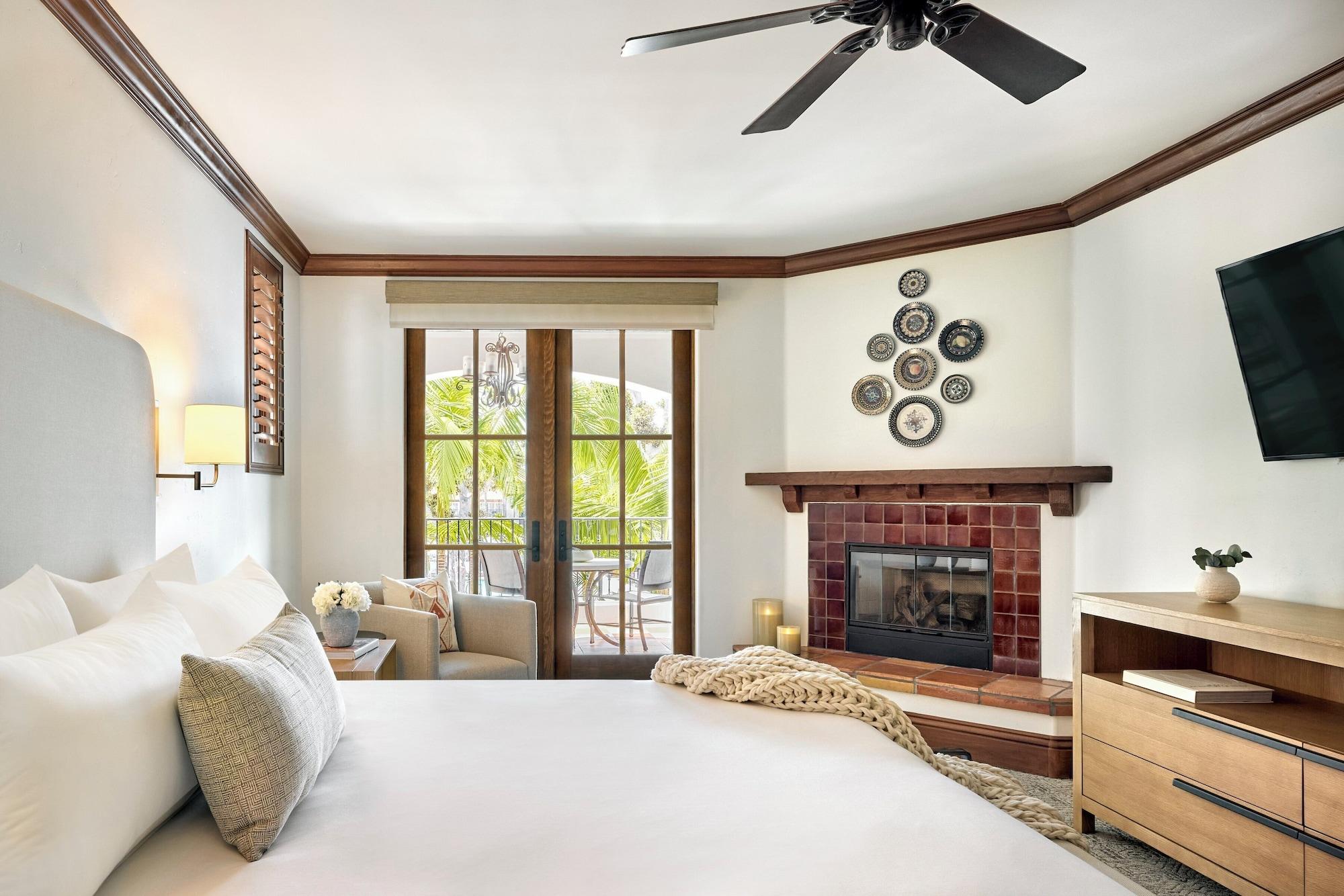 2 Bedrooms, Petite, Premier, Suite, Villa