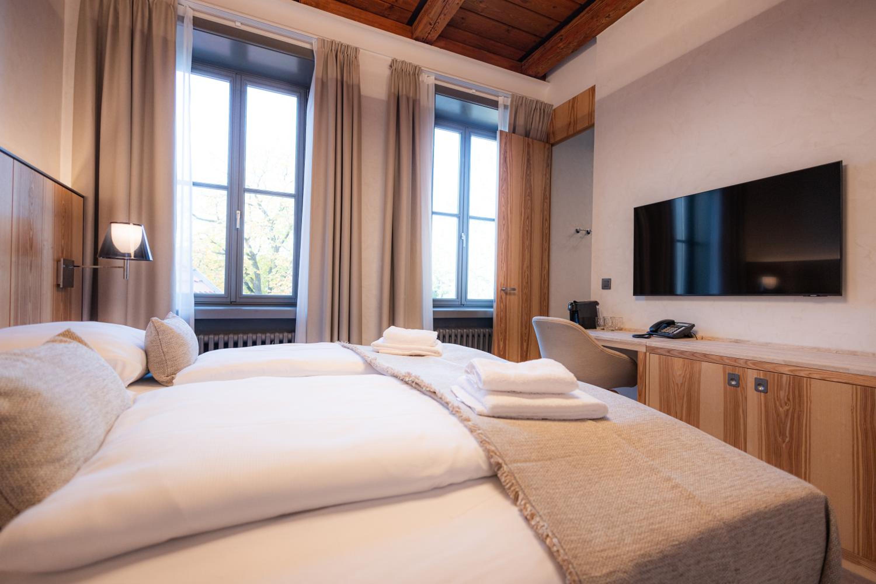 Albrecht Hotel 6/50