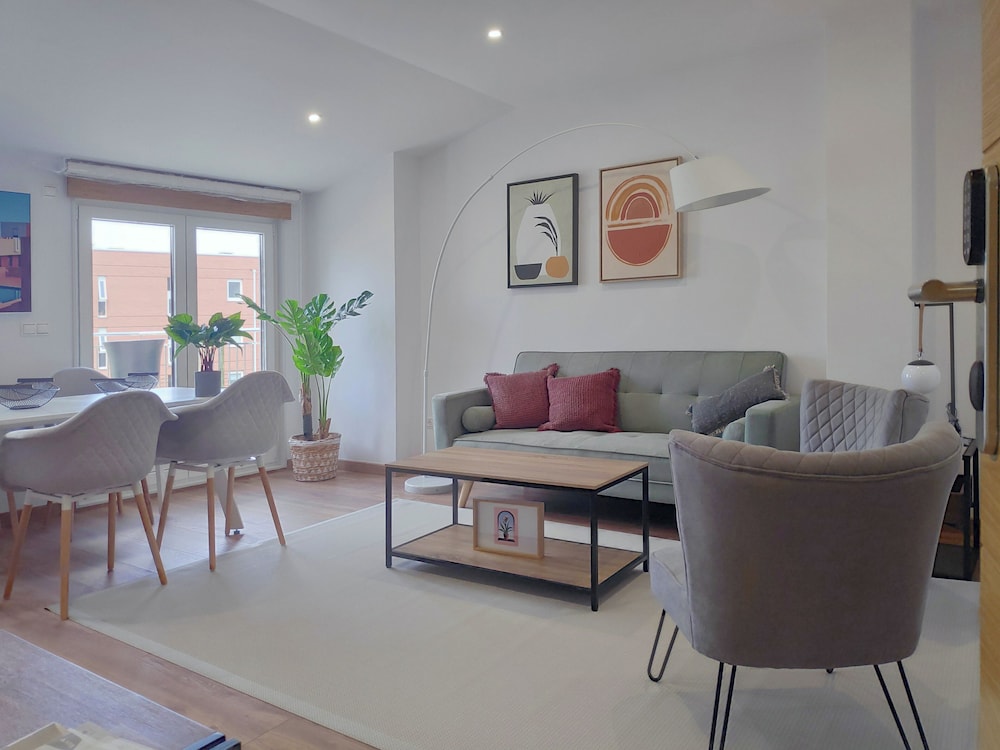 Apartamentos Rey 26/42