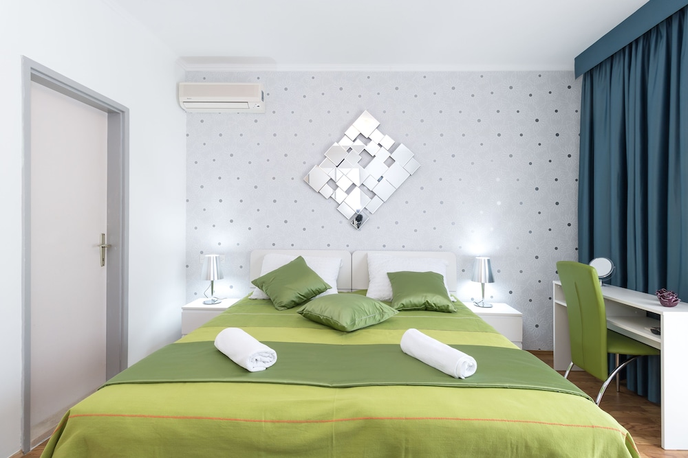 Villa Voinic 44/50