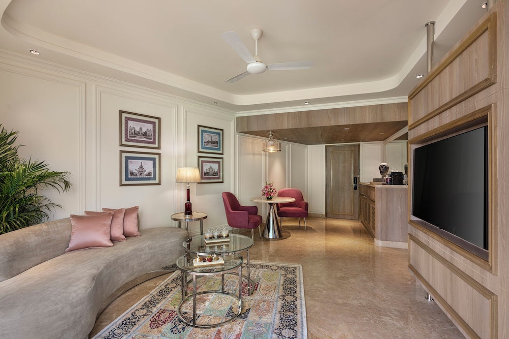 Aurika by Lemon Tree Hotels, Mumbai International Airport 32/50
