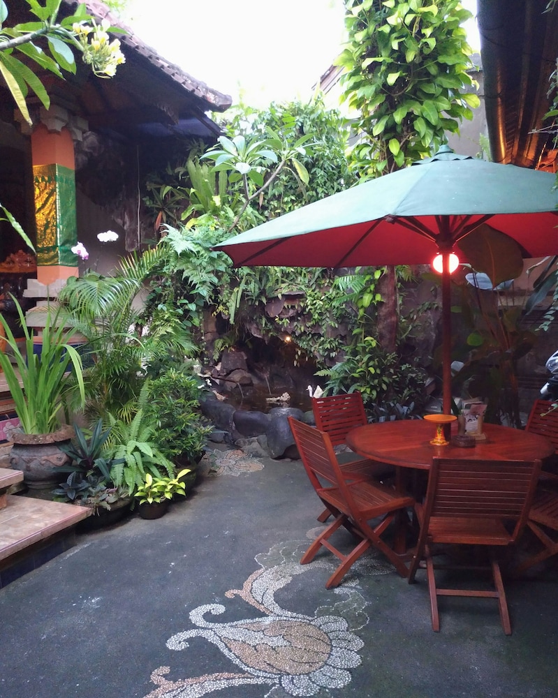 Praety Home Stay 33/40