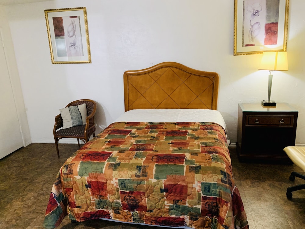 Pacheco Pass Motel 11/26