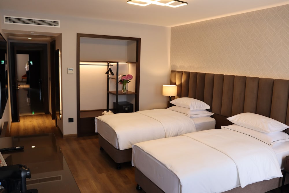 Riva Hotel Nisantasi 6/33