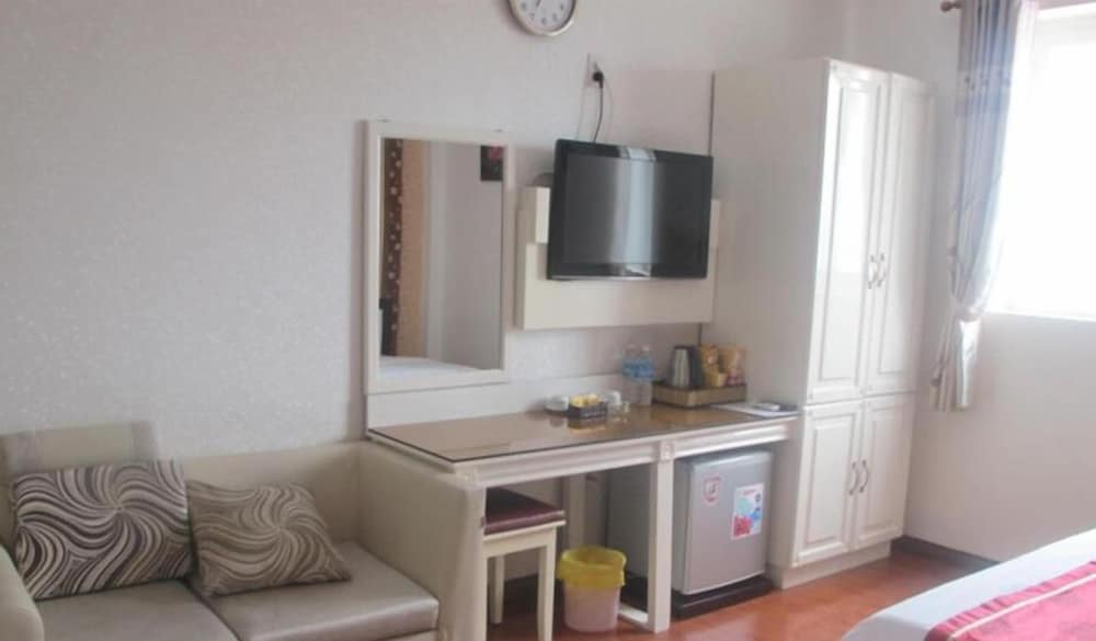 Linh Phuong 2 Hotel 41/64