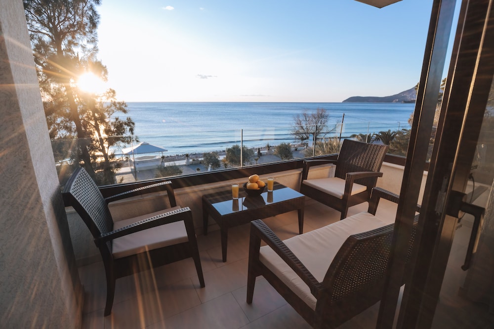 Apart Hotel Kuce Lekovica 38/50