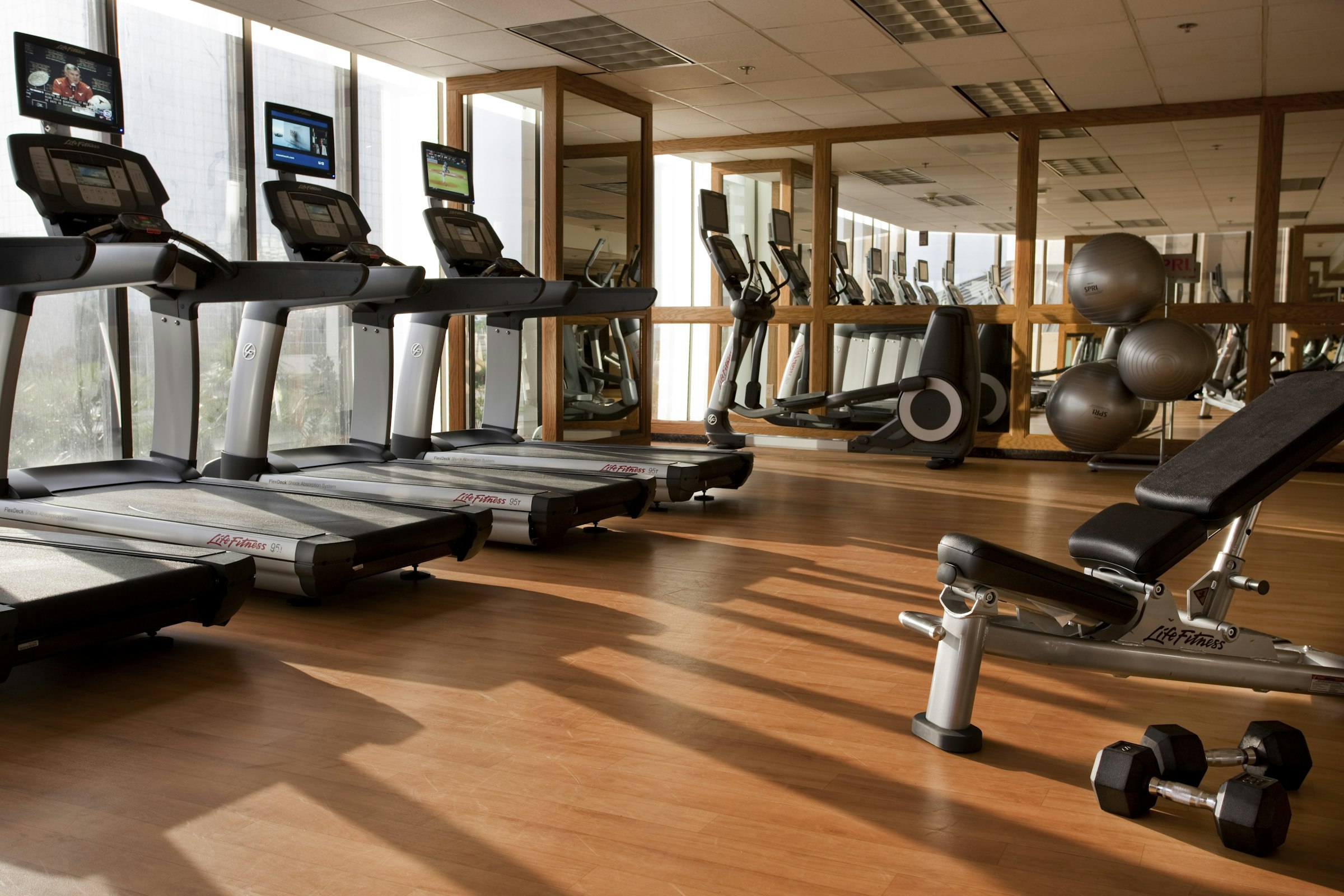 DoubleTree by Hilton Hotel Houston - Greenway Plaza 24/59
