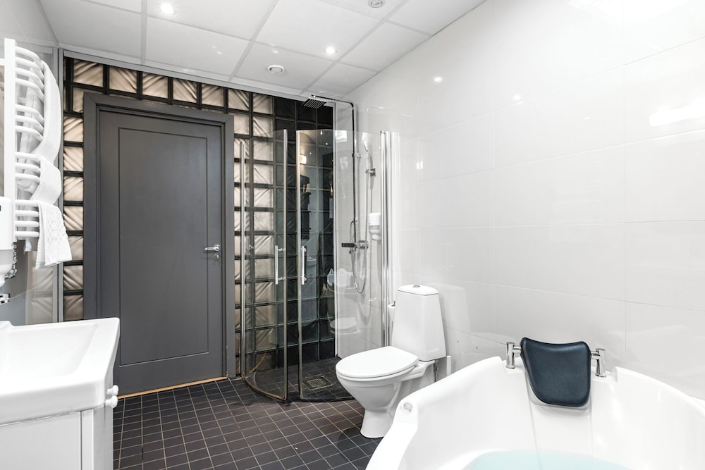 Stockholm Inn Hotel 22/32