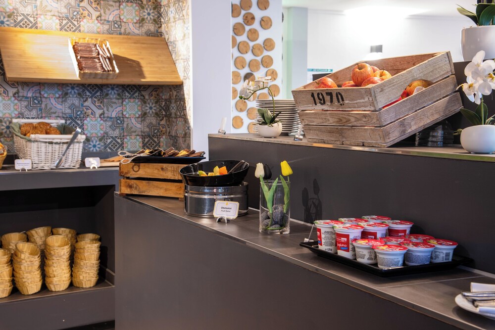 BeeVillage Messehotel Hannover-Laatzen 27/41