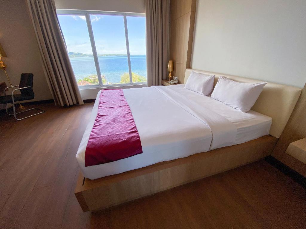 Sutanraja Amurang Hotel 13/19