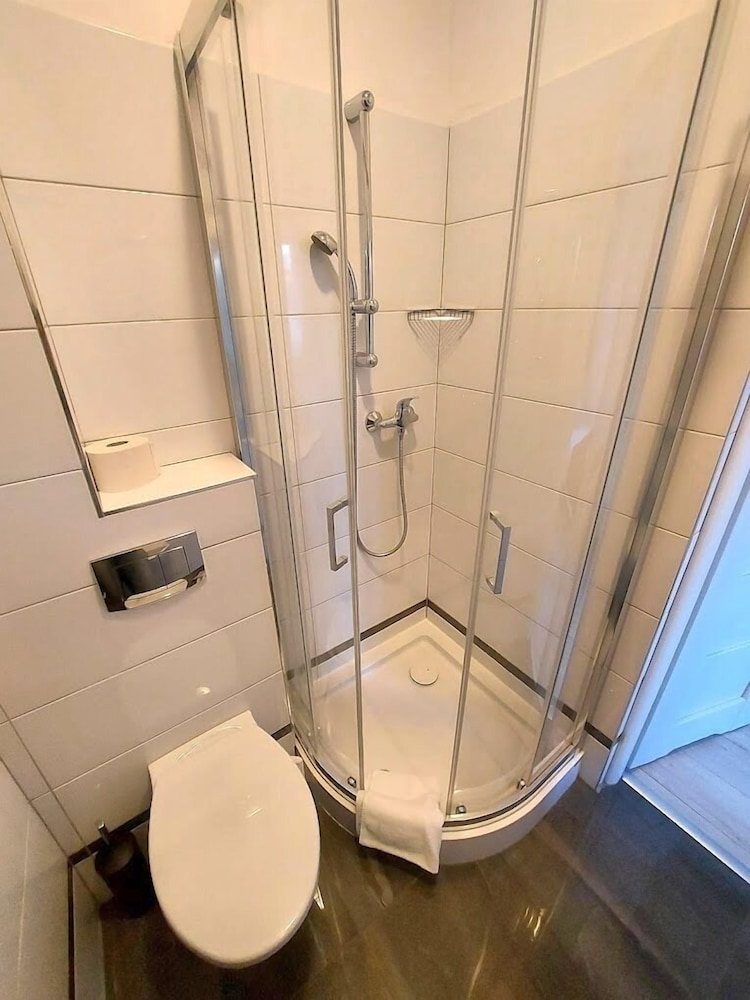 Cracow Central Aparthotel 48/50