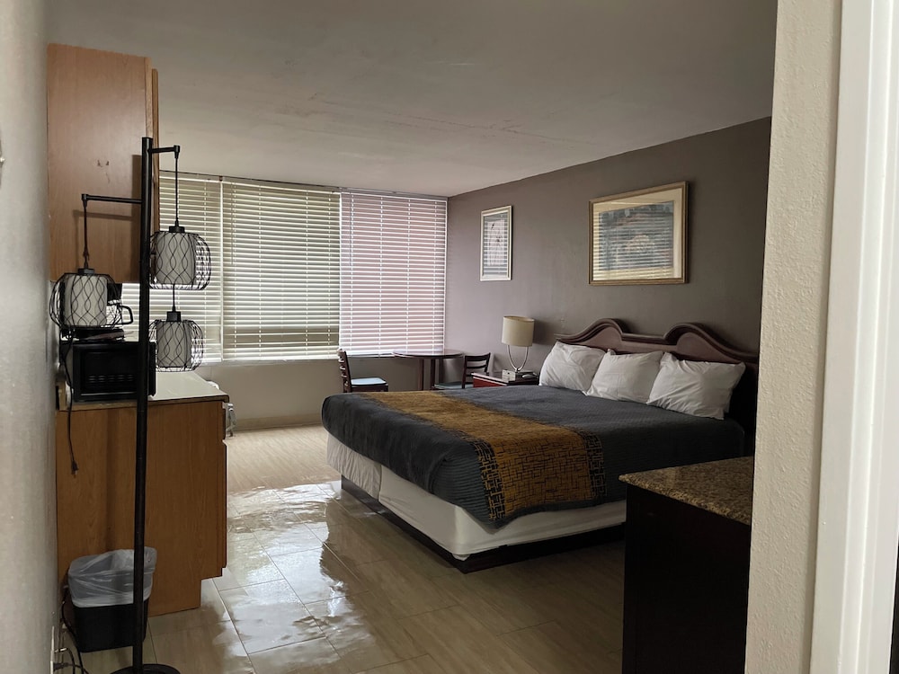 Apm Inn & Suites 31/54