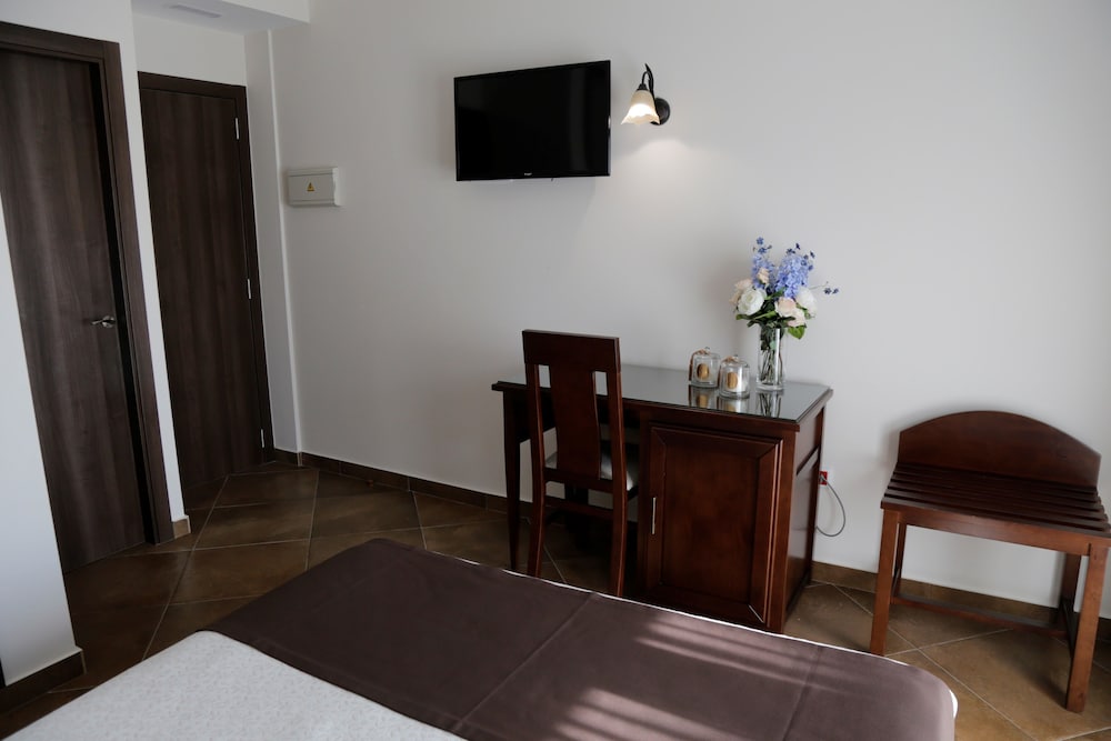 Hotel Arcos de Montemar 3/59