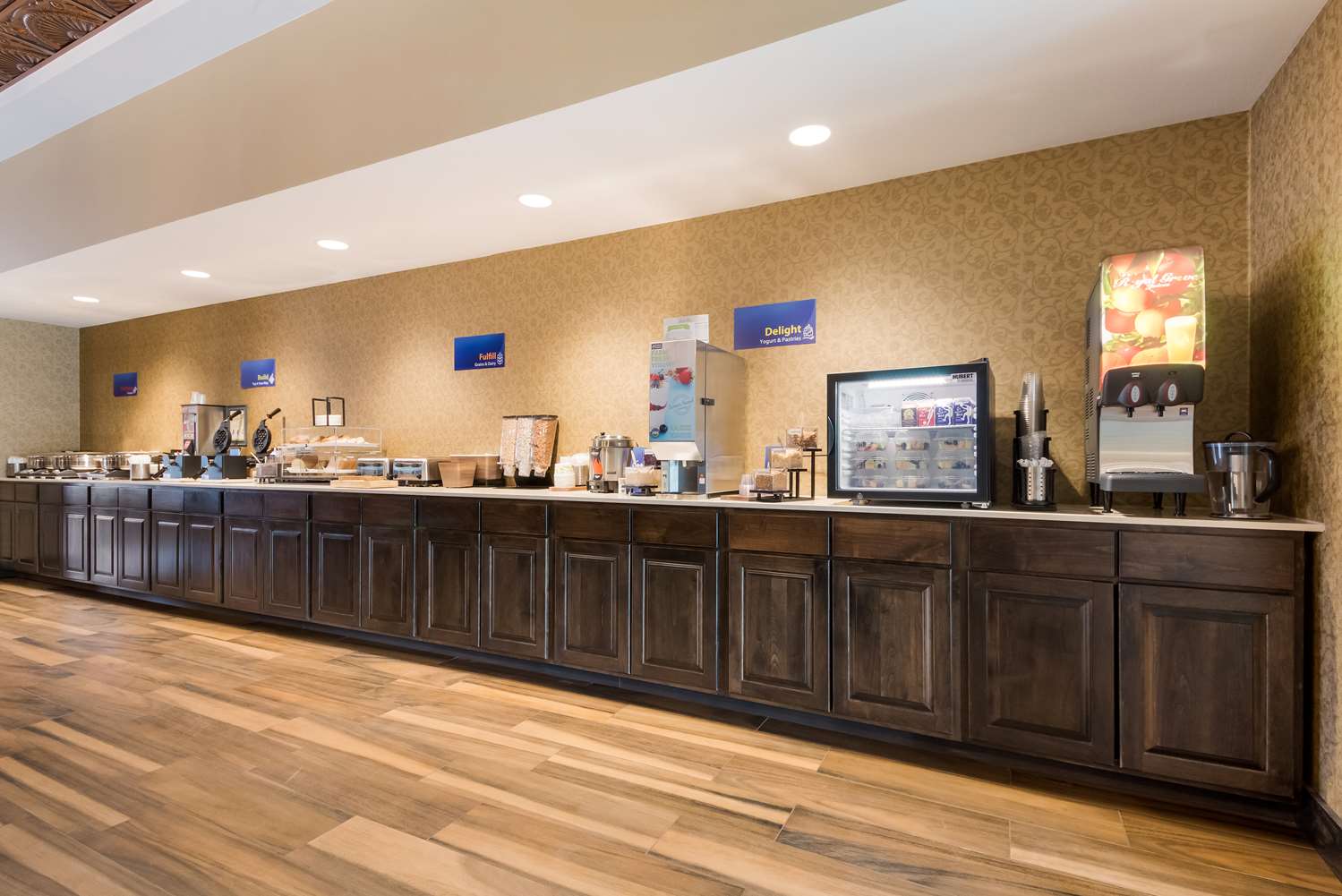 Best Western Bandera Suites & Saloon 4/11