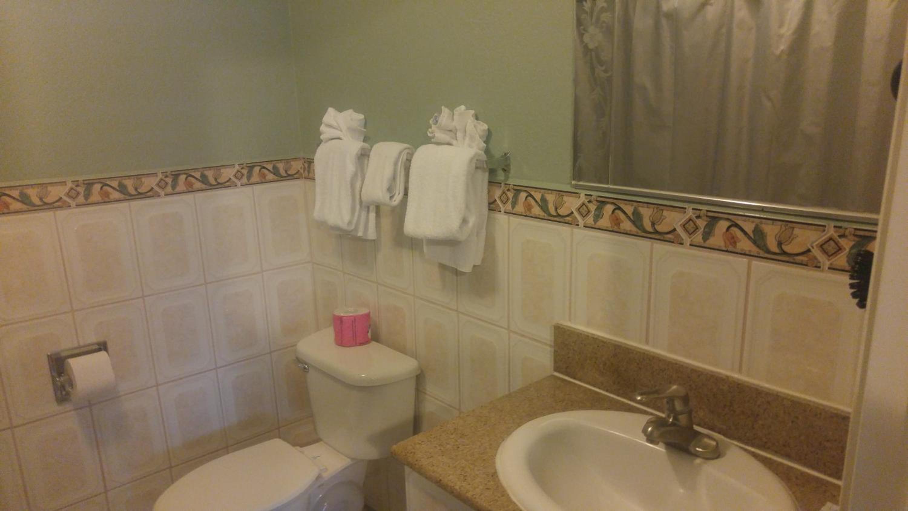 Standard, King Bed, Riviera Motel 4/5
