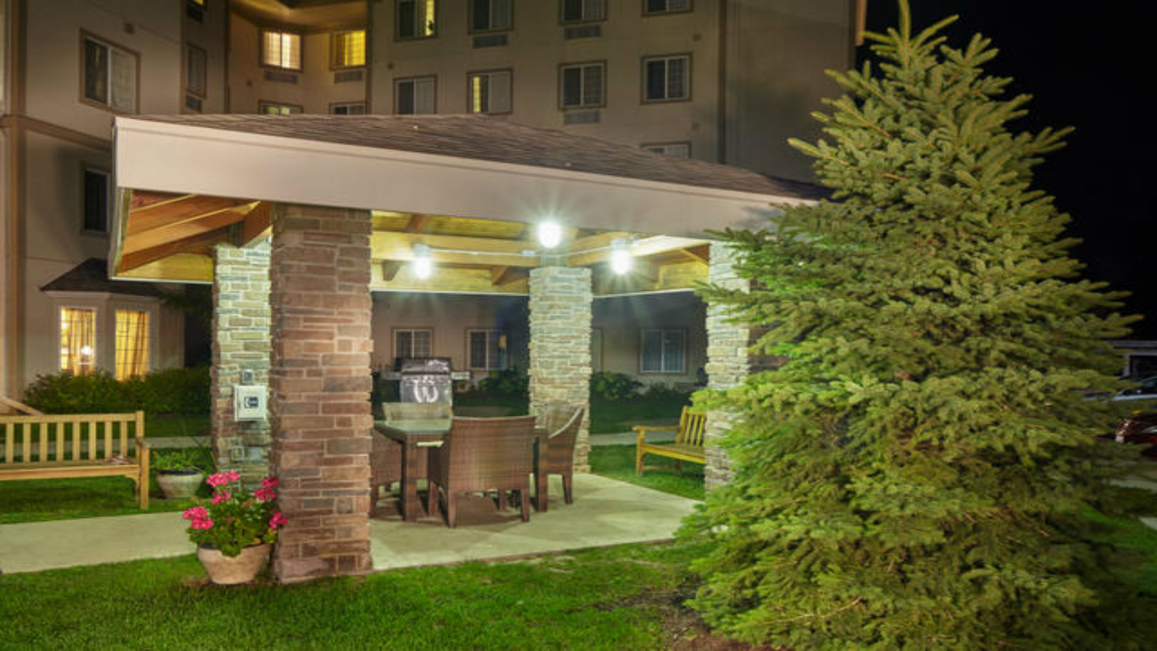 Staybridge Suites Milwaukee Airport South 4/53