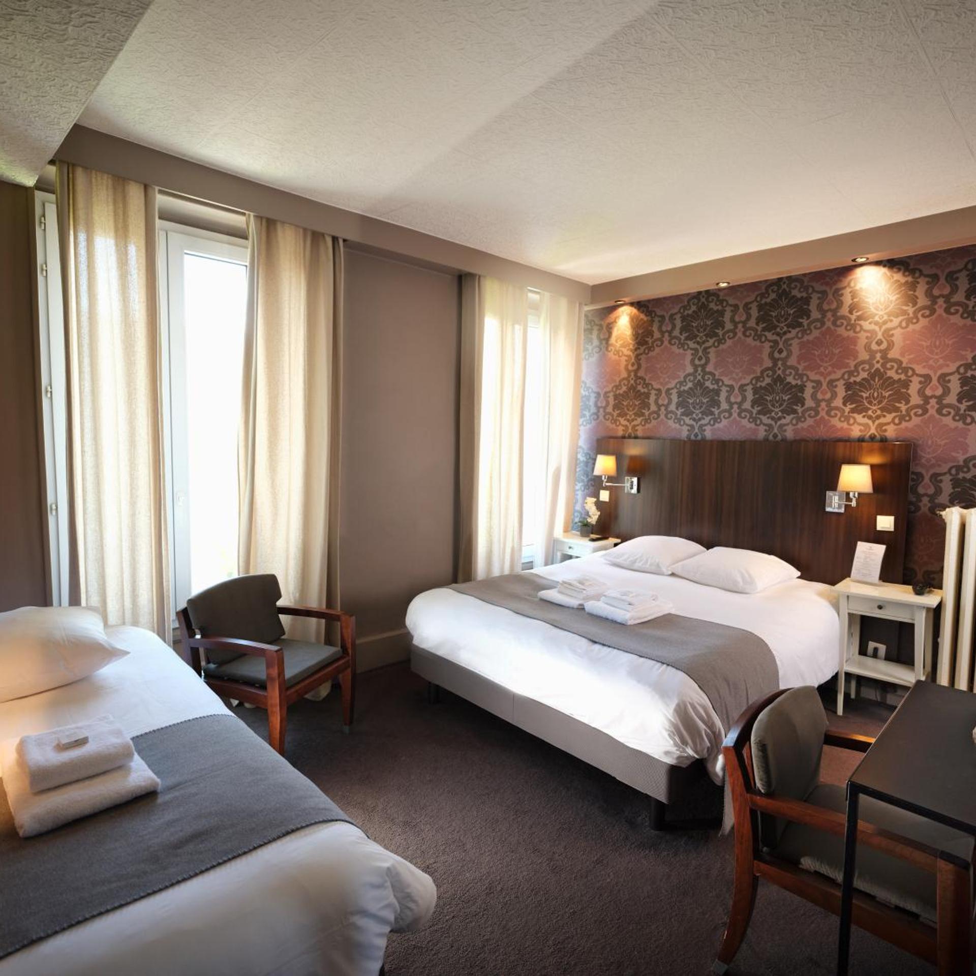 Hotel Les Negociants 26/56