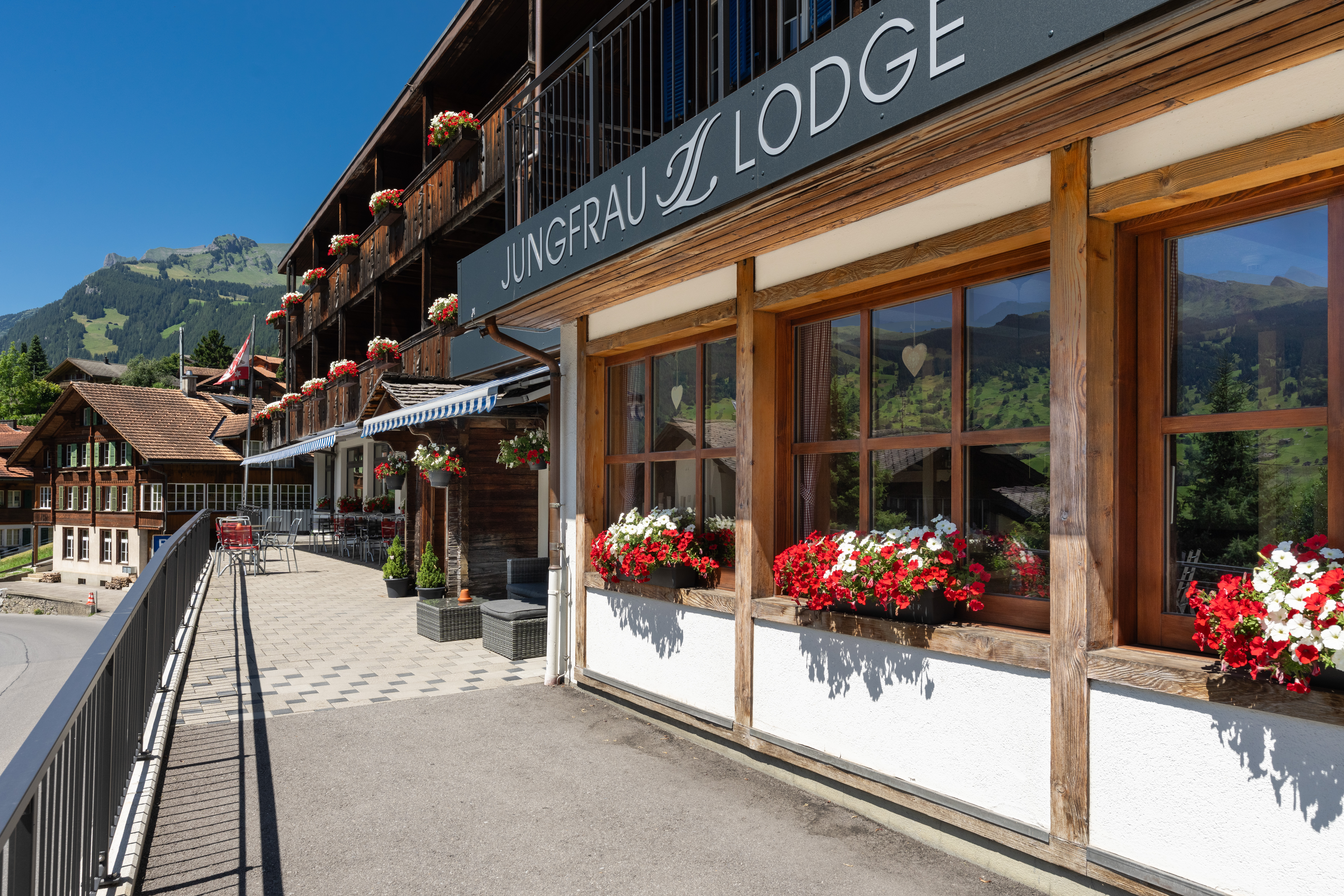 Jungfrau Lodge - Swiss Mountain Hotel 41/50