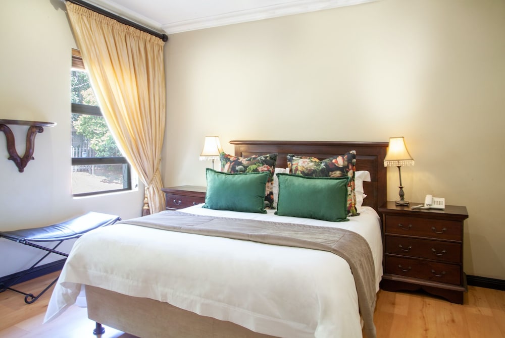 InnJoy Boutique Hotel 15/50