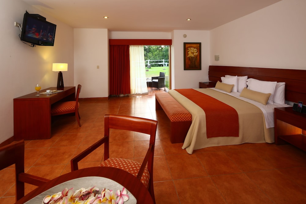 Hotel Las Dunas 11/25