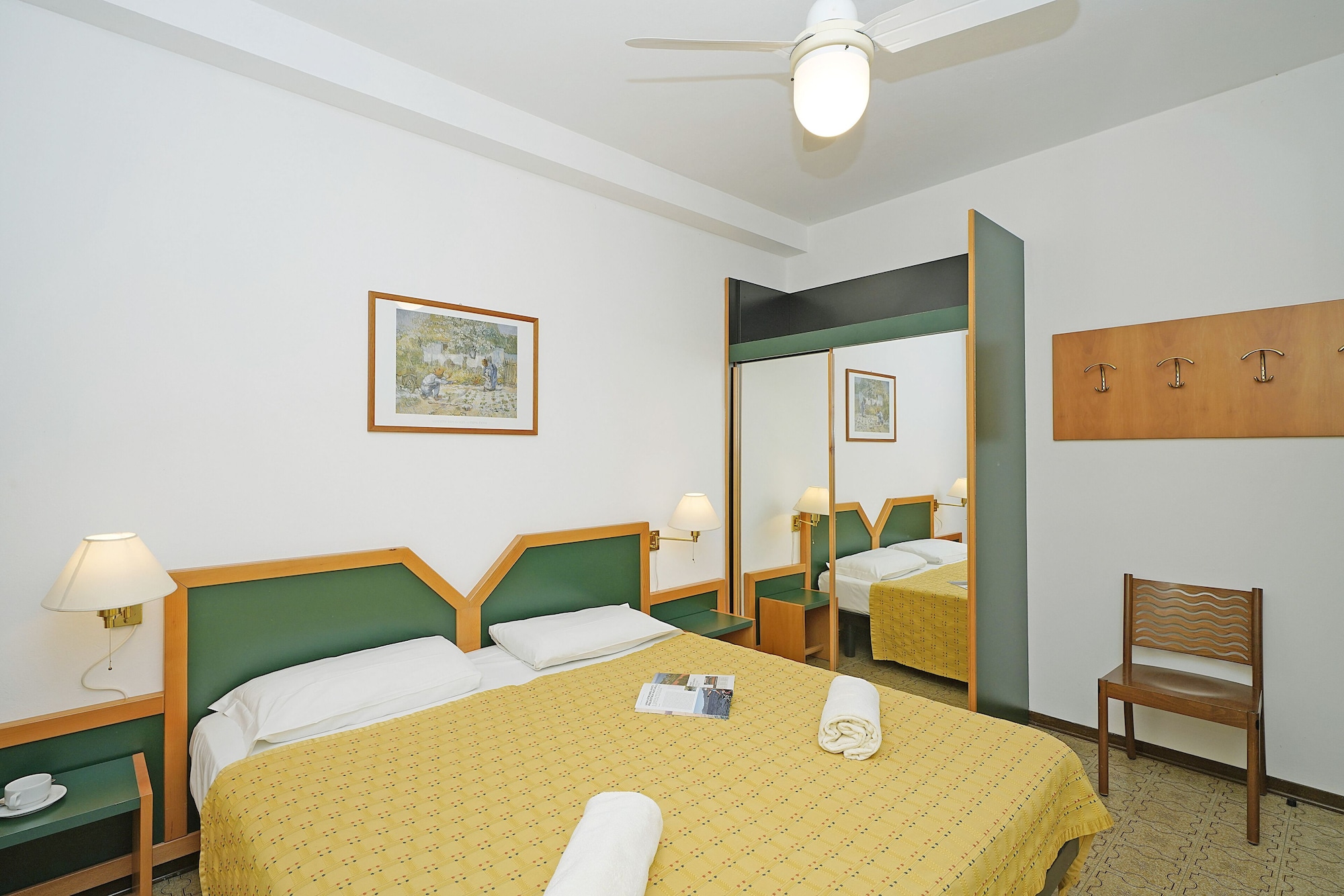 1 BEDROOM, BASIC, APARTMENT