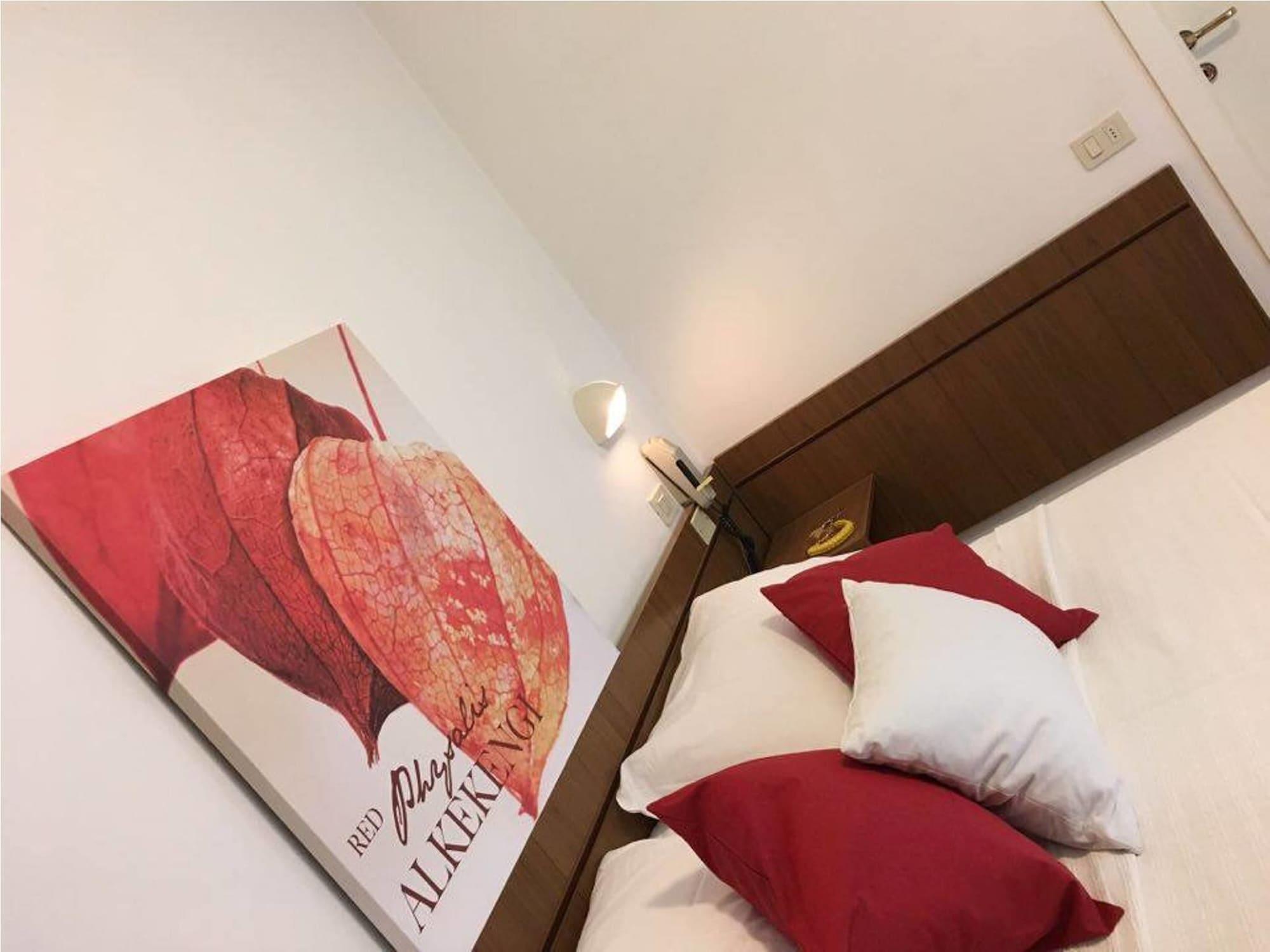 Hotel Villa Lina 38/62