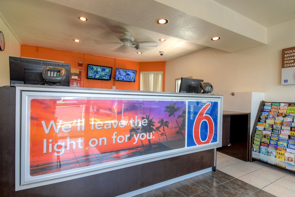 Motel6 El Cajon, CA - San Diego 17/38
