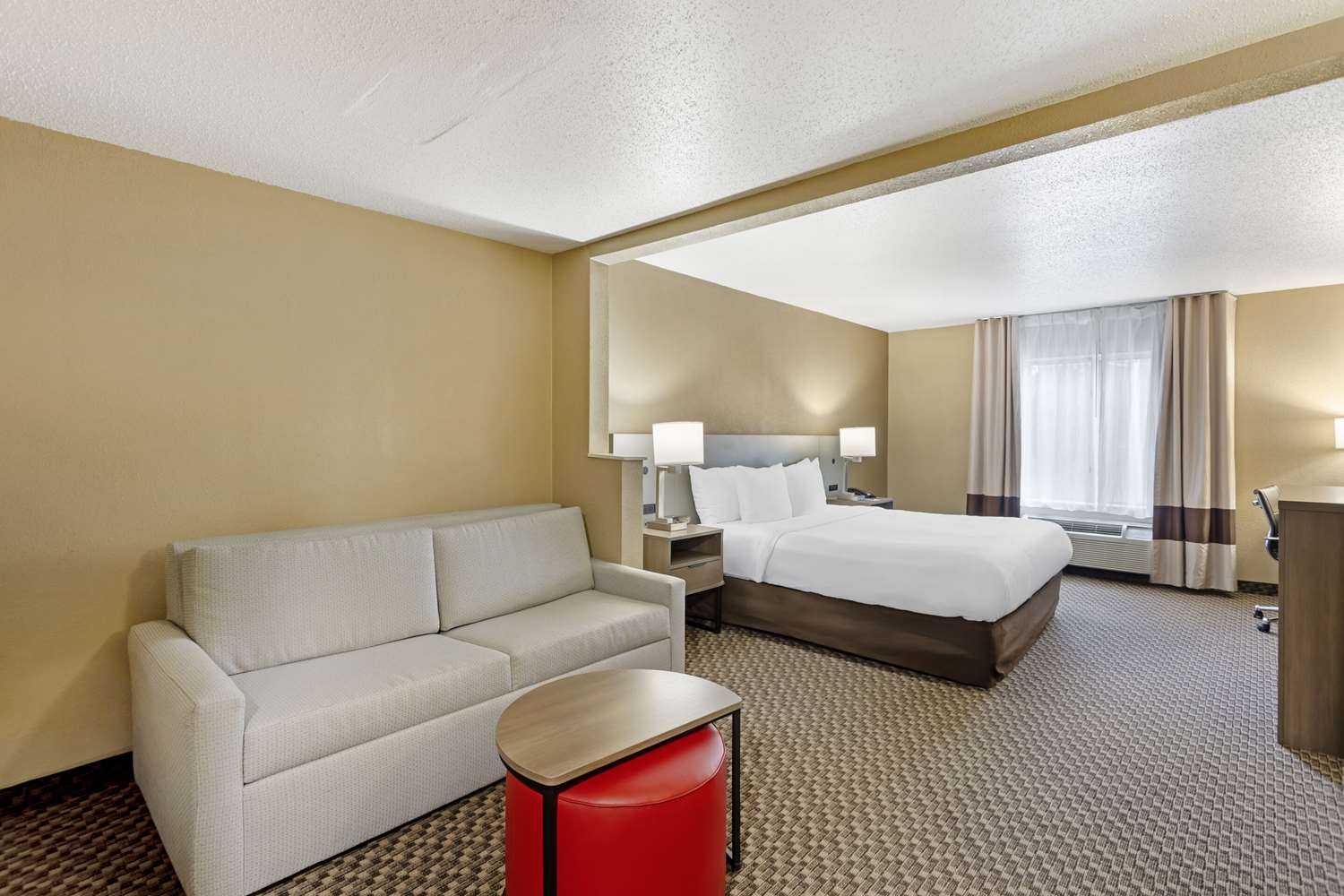 Comfort Inn & Suites Carneys Point - Pennsville 18/35
