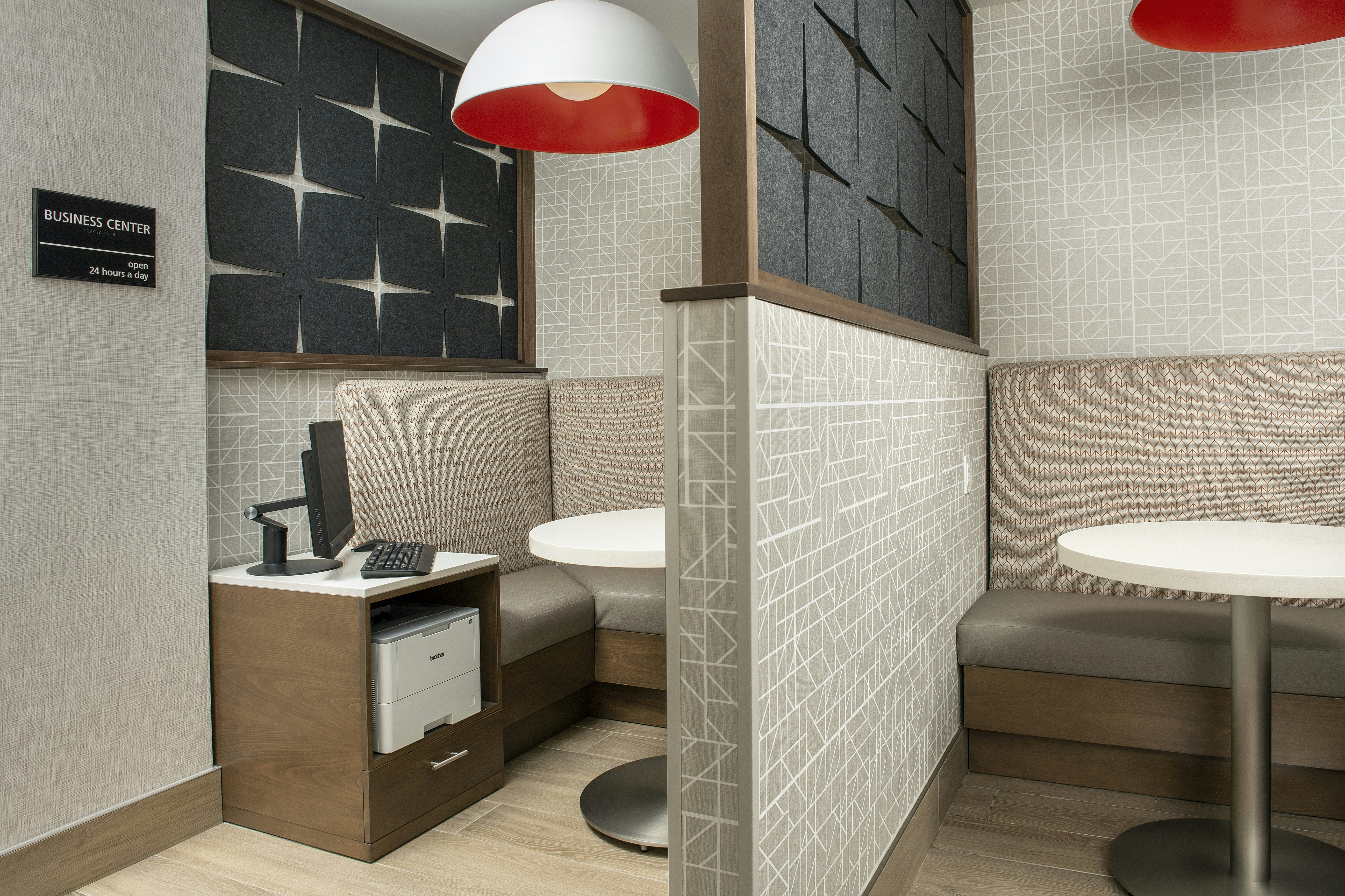 Hampton Inn Warroad 53/53