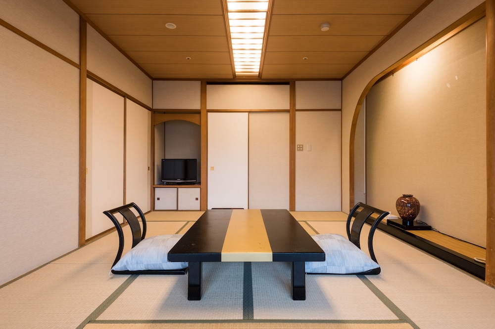 Oedo-Onsen-Monogatari Ito Hotel New Okabe 40/56