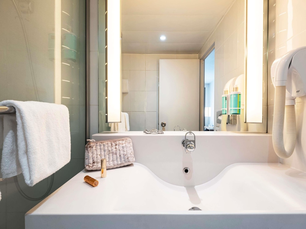 غرفة كلاسيكية بثلاثة أسرّة، Novotel Belfort Centre Atria 4/4