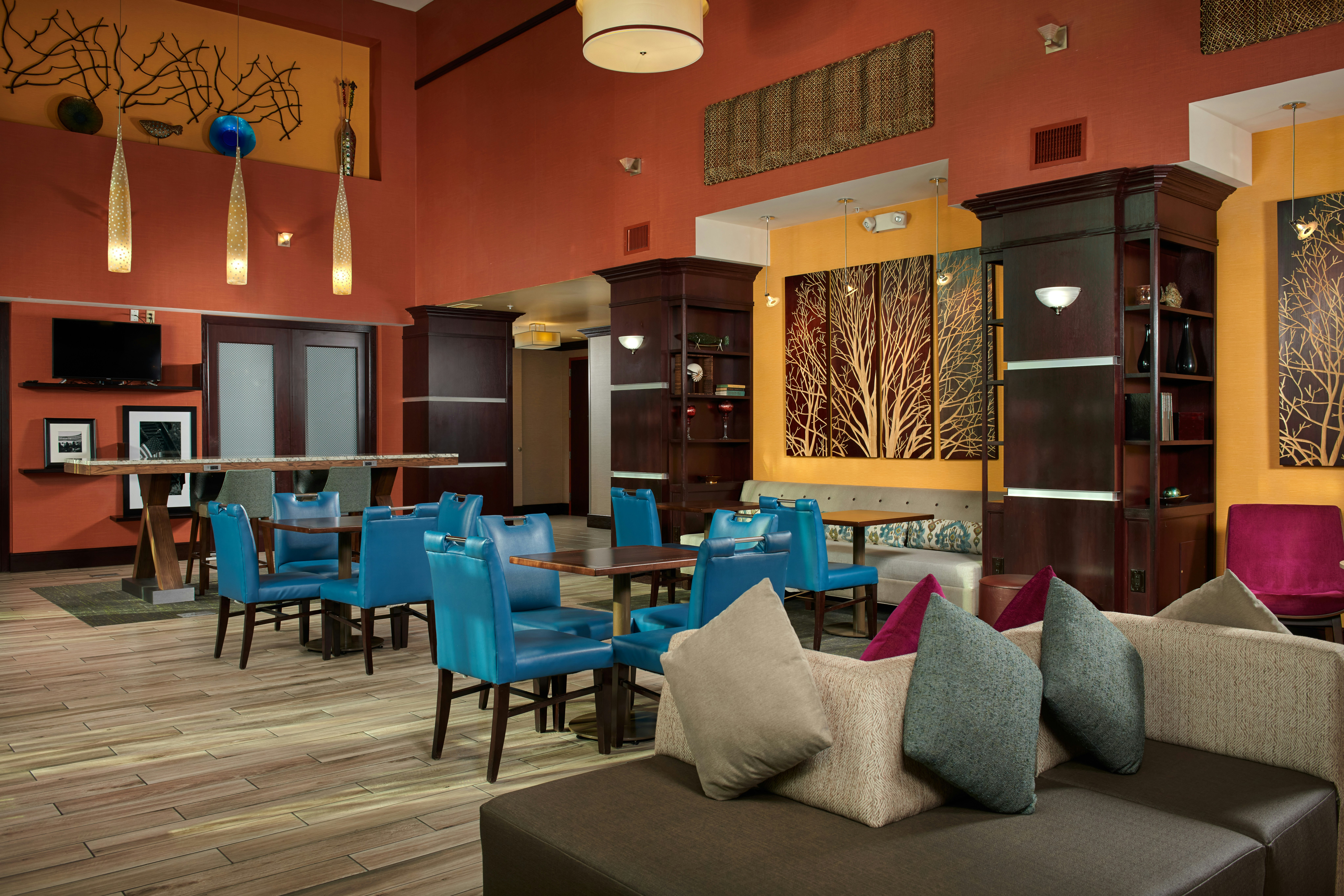 Hampton Inn & Suites Denver/Highlands Ranch 50/82