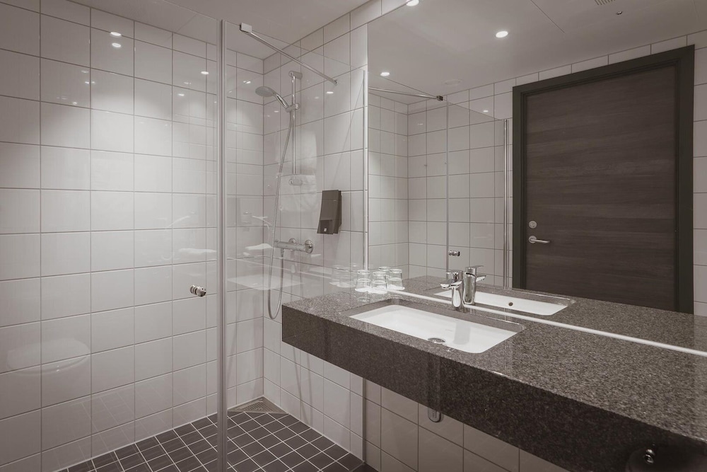 Superior, Twin Beds, Balcony, Courtyard Area