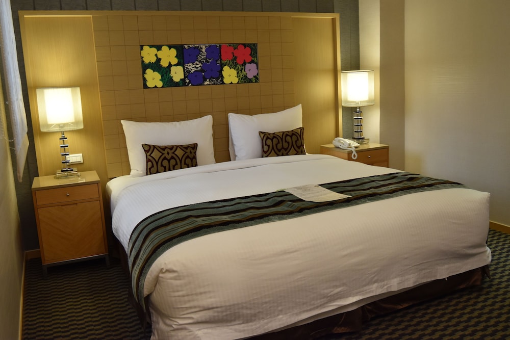 Tokyo International Hotel 23/58