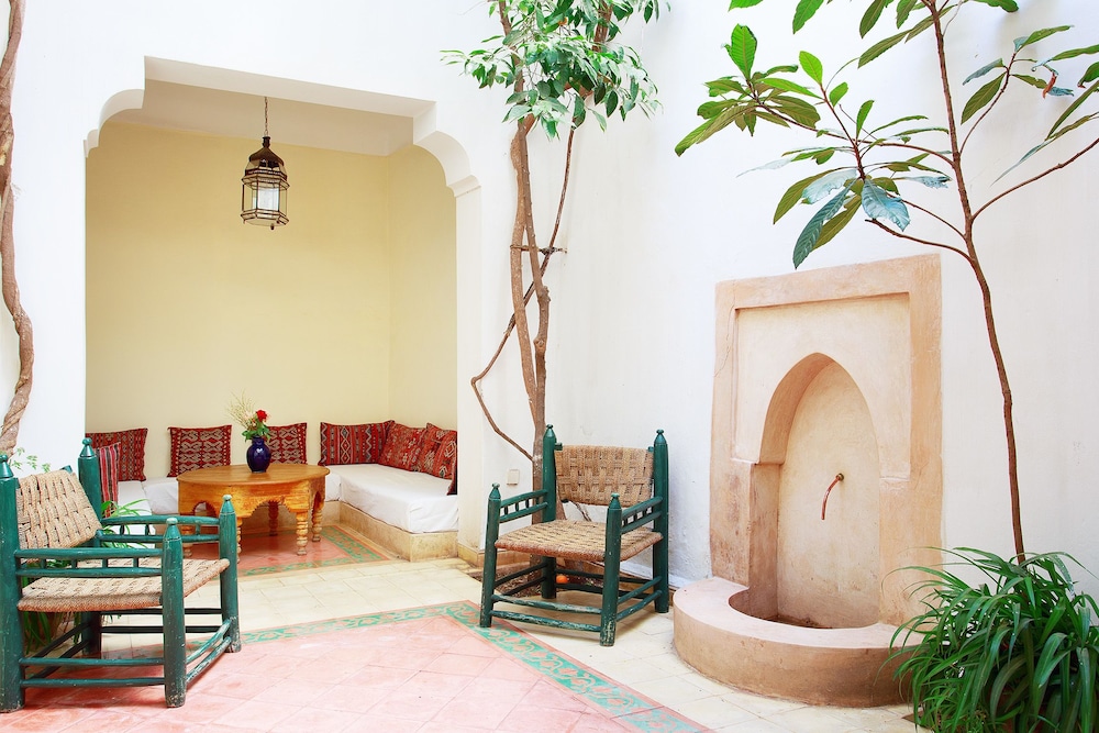 Dar Touyir 30/49
