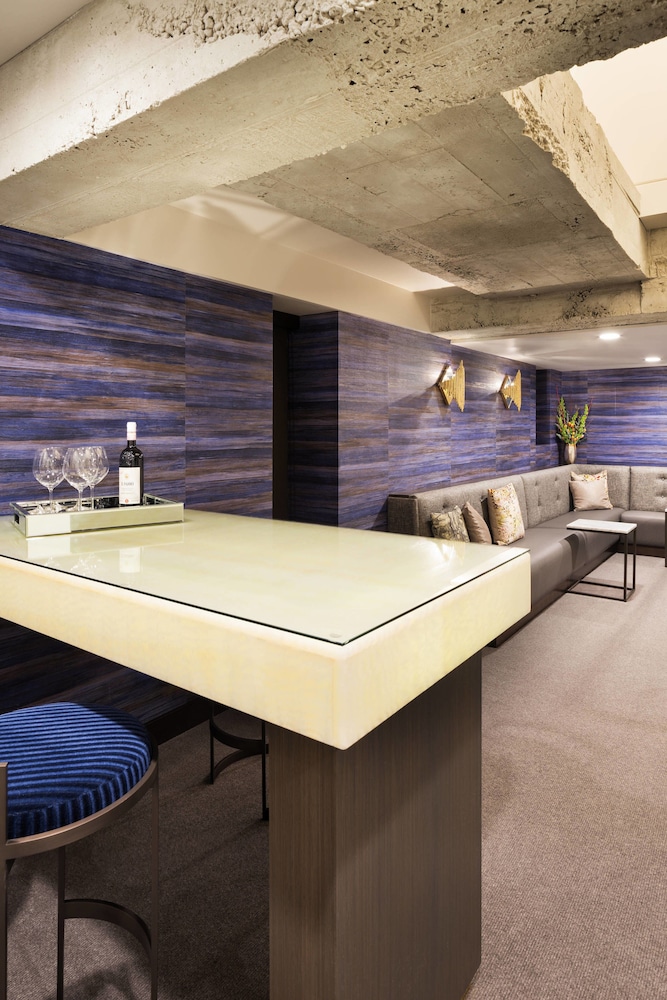 Hotel Ivy A Luxury Collection Hotel 71/81
